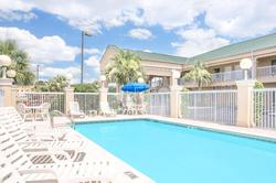 Baymont by Wyndham Crestview