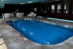 Super 8 by Wyndham Cameron