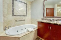Drury Plaza Hotel Chesterfield - St. Louis