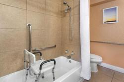 Days Inn & Suites by Wyndham Clovis