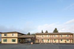 Super 8 by Wyndham Crescent City