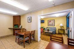 Motel 6 Cedar Rapids Airport
