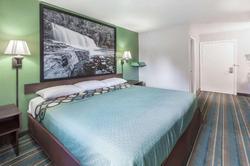 Super 8 by Wyndham Chickasha