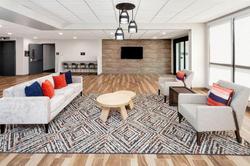 Candlewood Suites Columbus North