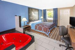 Super 8 by Wyndham Dothan