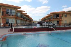 Grand Prix Motel