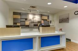 Holiday Inn Express & Suites Dayton-Centerville