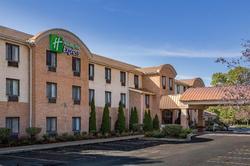 Holiday Inn Express & Suites Canton