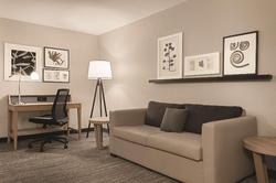 Country Inn & Suites Dubuque