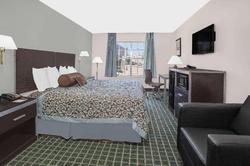 Days Inn by Wyndham Market Center Dallas