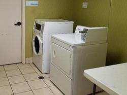 Holiday Inn Express Anderson-I-85 (Exit 27-Highway