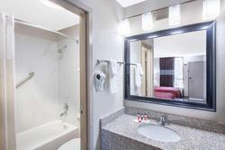 Days Inn by Wyndham Clinton-Presbyterian College