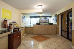 Days Inn by Wyndham Daytona Beach Speedway