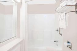 Microtel Inn & Suites By Wyndham Colfax/Newton