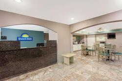 Quality Inn & Suites Decatur - Priceville I-65