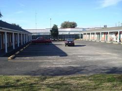 Adams Inn