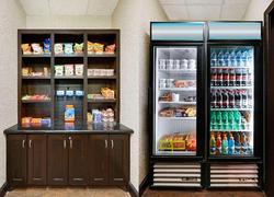 La Quinta Inn & Suites Denton University Drive