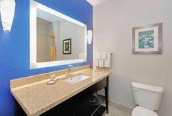La Quinta Inn & Suites Denton University Drive