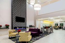 La Quinta Inn & Suites DFW Airport West - Bedford