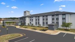 Spark by Hilton Fredericksburg Southpoint