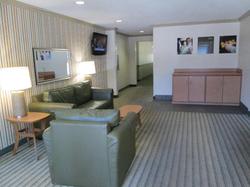 Hawthorn Extended Stay by Wyndham Bedford - Dallas