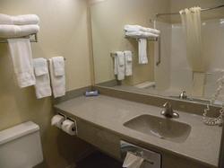 New Victorian Inn & Suites