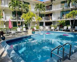 Ocean Mile hotel & Suites