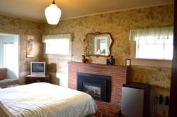 Glass Beach Inn