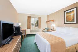 Days Inn by Wyndham Fargo 19th Ave Arpt