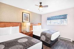 Oceanside Inn & Suites a Days Inn by Wyndham