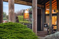 Harbor Lite Lodge