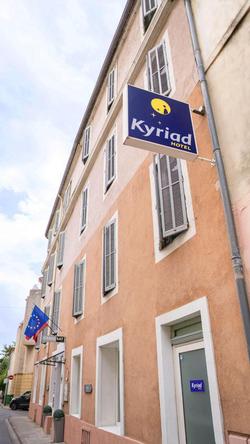 Kyriad  Nimes Centre