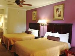 Rodeo Lodge