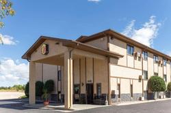 Super 8 by Wyndham Colorado Springs Space Force