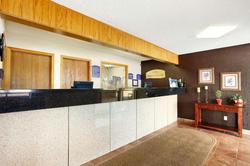 Howard Johnson by Wyndham Waterloo/Cedar Falls