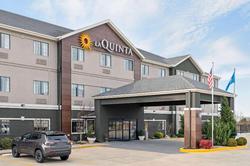 La Quinta Inn & Suites by Wyndham Ada