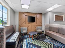 Holiday Inn Express Hotel & Suites Ada