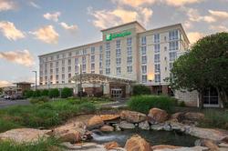 Holiday Inn Ardmore I-35