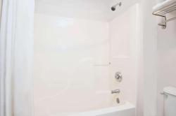 Hawthorn Suites By Wyndham Albuquerque