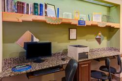 Days Inn & Suites by Wyndham Airport Albuquerque