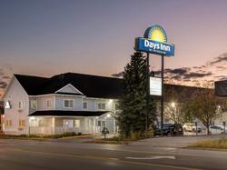 Days Inn by Wyndham Ames