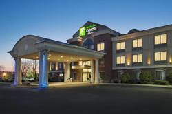 Holiday Inn Express & Suites Kalamazoo