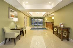 Holiday Inn Express & Suites Kalamazoo