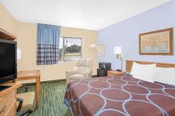 Boarders Inn & Suites Waterloo/Cedar Falls