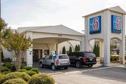 Motel 6-Decatur, AL