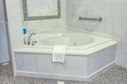 Drury Inn & Suites Northeast Indianapolis