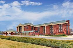 Best Western Plus Indianapolis North at Pyramids