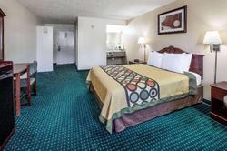 Super 8 by Wyndham Clinton OK