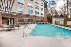 Holiday Inn Express Hotel & Suites Canton