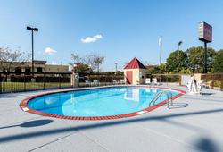 Red Roof Inn & Suites Clinton